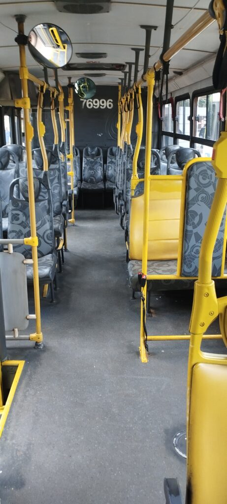 ONIBUS MAN 17-230 CAIO VIP 2013