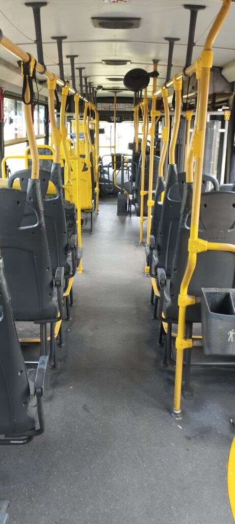 ONIBUS MAN 17-230 CAIO VIP 2013